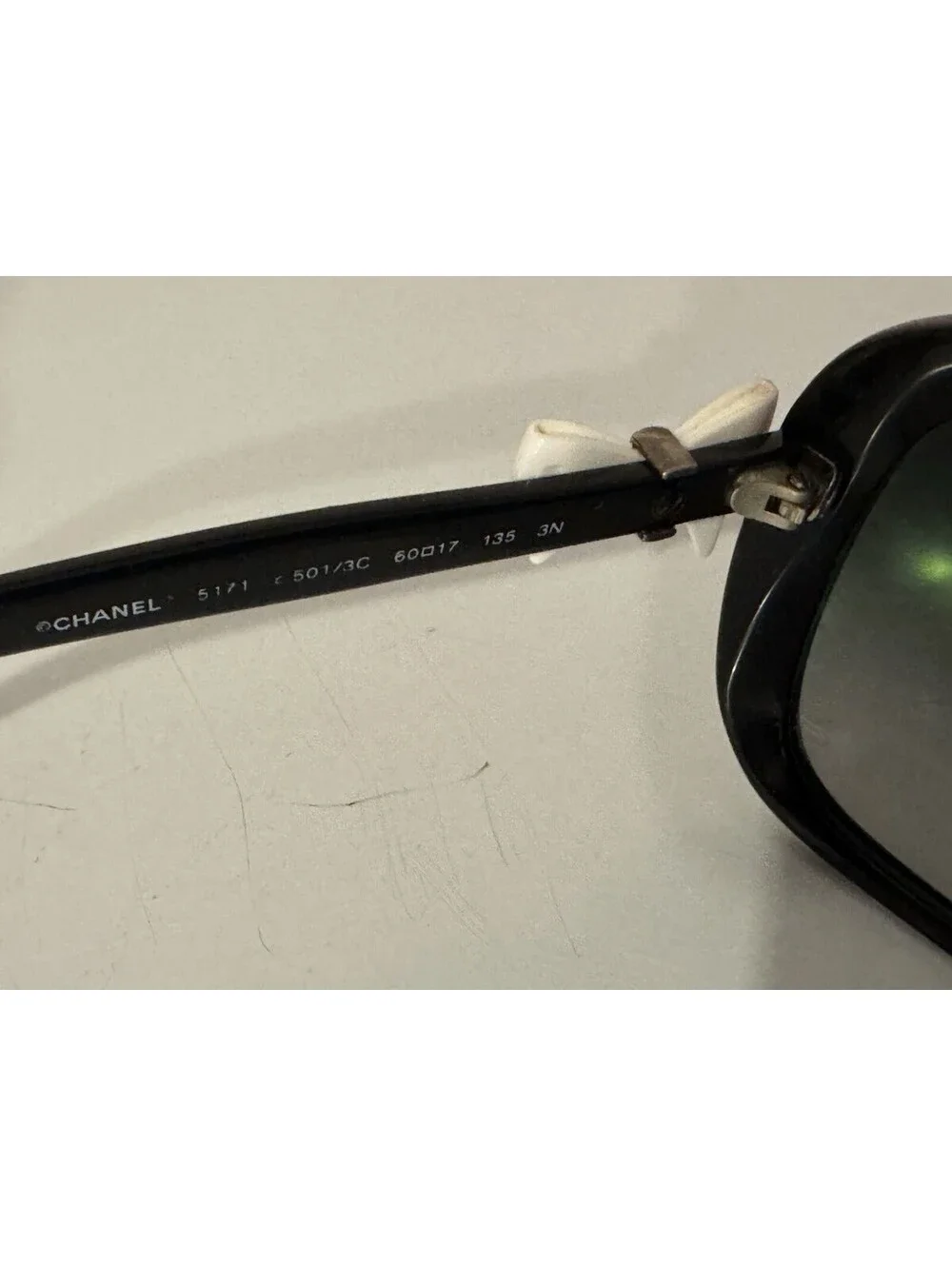 CHANEL 5111 c.501/3C Black Bow Sunglasses Italy 51□17 Gray Gradient w/ Case